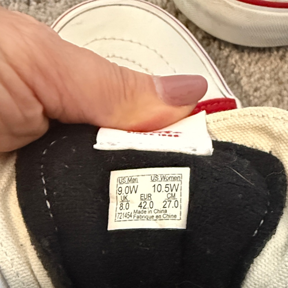 Vans Canvas Red and White High-Top Sneakers Unisex Mens 9W or Women’s 10.5W - Picture 7 of 7